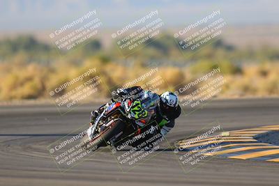 media/Nov-19-2023-CVMA (Sun) [[1f3d1b7ccb]]/Race 17 Amateur Supersport Middleweight/